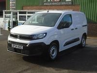Used Vauxhall Combo 100 HP (73 kW) 2024 White MPV