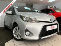 Used Toyota Yaris Hybrid T4 101 HP (74 kW) 2013 Silver Hatchback