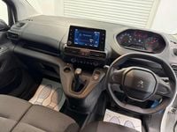 Used Peugeot Partner 2019 White MPV