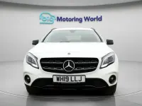Used Mercedes GLA180 Urban 122 HP (89 kW) 2019 White SUV