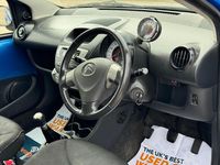 Usado Citroën C1 VTR Sport 68 HP (50 kW) 2013 Azul Citadino