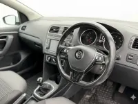 Used VW Polo Match 60 HP (44 kW) 2016 White Hatchback