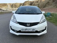 Used Honda Jazz SI 99 HP (72 kW) 2014 White Hatchback
