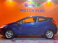 Usado Ford Fiesta Zetec 100 HP (73 kW) 2017 Azul Citadino
