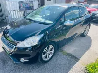Used Peugeot 208 Allure 68 HP (50 kW) 2012 Black Hatchback