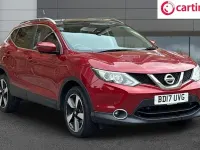 Used Nissan Qashqai N-Connecta 110 HP (80 kW) 2017 Red SUV
