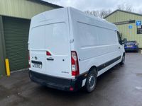 used Nissan NV400 2.3 dCi 130ps H2 SE Van