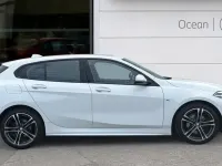 Usado BMW 118 M Sport 134 HP (98 kW) 2023 Branco Citadino