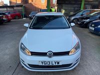 Used VW Golf VII SE 2013 White Hatchback