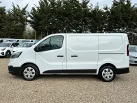 Used Renault Trafic Business 2022 White MPV