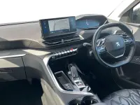 Used Peugeot 3008 Allure Premium 131 HP (96 kW) 2021 Black SUV