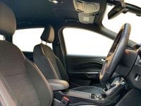 Gebraucht Ford Kuga ST-Line 120 PS (88 kW) 2019 Schwarz SUV