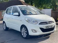 Used Hyundai i10 Active 86 HP (63 kW) 2012 White Hatchback
