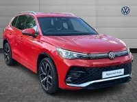 Używany VW Tiguan Edition 147 KM (108 kW) 2024 Czerwony SUV