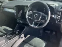 Usado Volvo XC40 Plus 163 CV (119 kW) 2025 Negro SUV