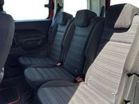 Second-hand Vauxhall Combo S 110 CP (80 kW) 2019 Roșu Monovolum