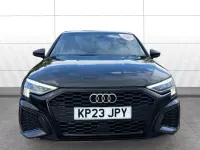 Używany Audi A3 Comfort 150 KM (110 kW) 2023 Czarny Sedan/Limuzyna