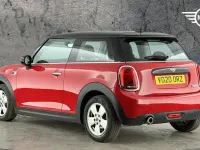 Usado Mini Cooper Classic 134 CV (98 kW) 2020 Rojo Utilitario
