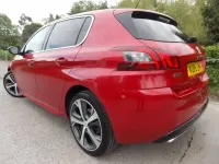 Used Peugeot 308 GT-line 129 HP (94 kW) 2019 Red Hatchback