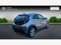 Used Toyota Aygo X PURE 72 HP (52 kW) 2023 Silver SUV