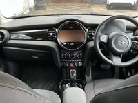 Used Mini Cooper Classic 134 HP (98 kW) 2023 Silver Hatchback