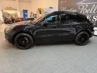 Used Porsche Macan 260 HP (191 kW) 2017 Black SUV