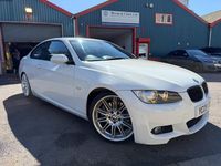 Begagnad BMW 325 M Sport 2009 Vit Sportkupé