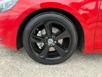 Used Volvo V40 SE Lux 2016 Red Hatchback
