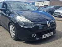 Used Renault Clio Expression+ 90 HP (66 kW) 2013 Black Hatchback