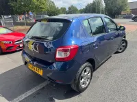 Used Dacia Sandero Lauréate 90 HP (66 kW) 2016 Blue Hatchback