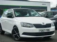 Begagnad Skoda Fabia Colour Edition 94 HK (69 kW) 2017 Vit Halvkombi