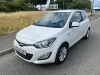 Used Hyundai i20 Active 84 HP (61 kW) 2014 White Hatchback