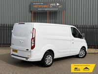 Used Ford Transit Custom Limited 130 HP (95 kW) 2021 White Van