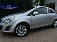 Second-hand Vauxhall Corsa 75 CP (55 kW) 2013 Argintiu Hatchback