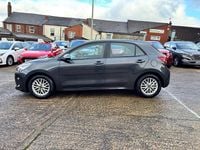 Used Kia Rio 84 HP (61 kW) 2018 Grey Hatchback