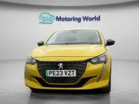 Used Peugeot e-208 Active+ 100 kW (136 HP) 2023 Yellow Hatchback