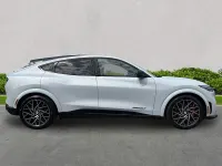 Used Ford Mustang GT 487 HP (358 kW) 2023 White Hatchback
