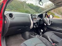 Begagnad Nissan Note Acenta 90 HK (66 kW) 2014 Röd Halvkombi