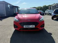 Used Ford Focus ST-Line X 120 HP (88 kW) 2019 Red Hatchback