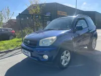 Used Toyota RAV4 147 HP (108 kW) 2004 Blue SUV