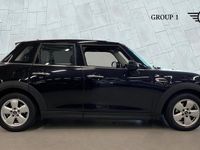 Used Mini Cooper Classic 134 HP (98 kW) 2018 Black Hatchback