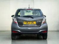 Used Toyota Yaris Multidrive S 99 HP (72 kW) 2014 Grey Hatchback