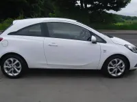 Used Vauxhall Corsa 75 HP (55 kW) 2016 White Hatchback