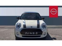 Used Mini Cooper Classic 136 HP (100 kW) 2018 White Hatchback