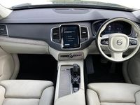 Begagnad Volvo XC90 Core 299 HK (219 kW) 2022 Svart SUV