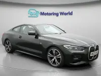 Usado BMW 420 M Sport 184 HP (135 kW) 2023 Verde Coupé