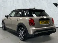 Used Mini Cooper Exclusive 134 HP (98 kW) 2021 Rooftop grey Hatchback