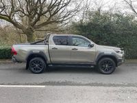 Usado Toyota HiLux 204 CV (150 kW) 2025 Marrón Pickup/Camioneta