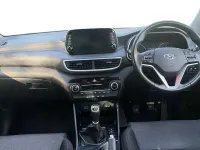Used Hyundai Tucson SE 132 HP (97 kW) 2021 White SUV