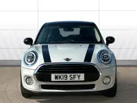 Used Mini Cooper Classic 136 HP (100 kW) 2019 Silver Hatchback